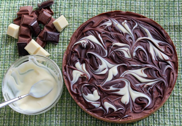 marbled chocolate caramel tart